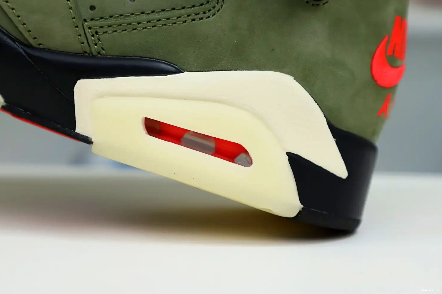 AIR SCOTT TRAVIS 'OLIVE' RETRO Kimikick JORDAN 6 X 0706